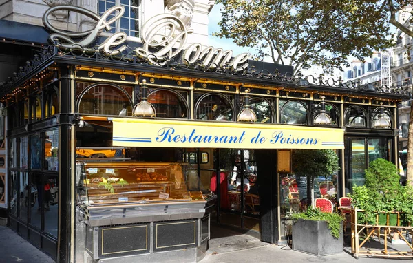 Париж Франция Сентября 2018 Года Знаменитый Ресторан Dome Бульваре Монпарнас — стоковое фото