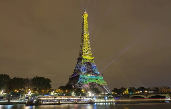 Pris 2018年9月13日 埃菲尔铁塔上的灯光表演 2018年9月13日晚上 庆祝日法友谊第160周年 — 图库照片