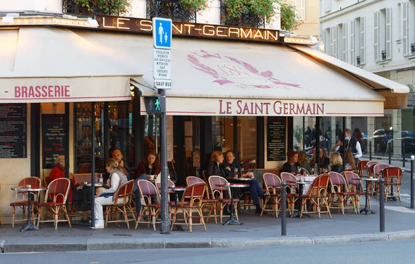 Parijs Frankrijk Oktober 2020 Brasserie Saint Germain Een Traditioneel Frans — Stockfoto