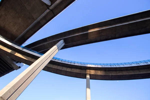 Arka plan ulaşım karmaşıklık otoban köprüsü