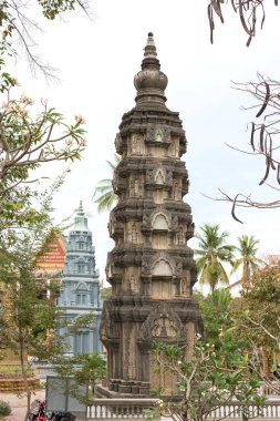 Wat Domnak Tapınağı, Siem Reap, Kamboçya 'daki Budist mezarı.