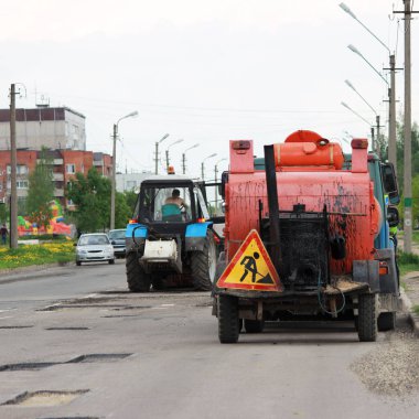 Kısmi yol onarım ile eski kapağının çukurları ve yama site kaldırma.
