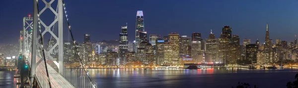 Panoramautsikt Över San Francisco Bay Bridge Och Waterfront Natten — Stockfoto