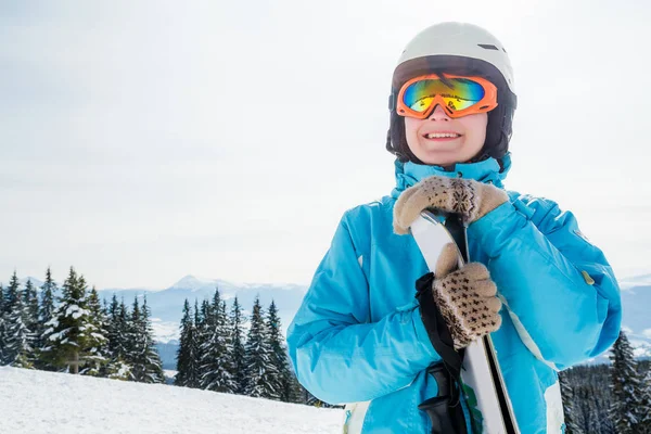 Woman Blue Suit Helmet Glasses Standing Skis Top Mountain — Stock Photo, Image