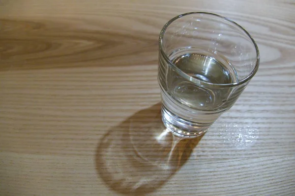 Vetro Trasparente Acqua Tavolo — Foto Stock