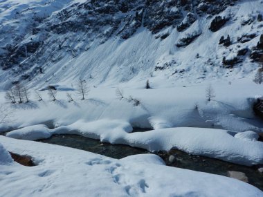  Avusturya Alpleri 'nde Grossvenediger de güzel bir kayıtıcı gün