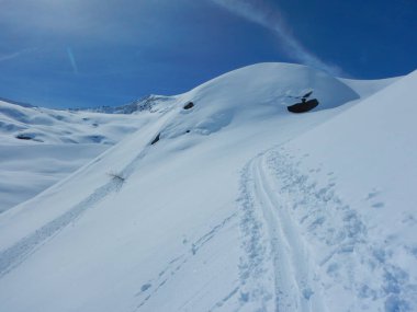  Avusturya Alpleri 'nde Grossvenediger de güzel bir kayıtıcı gün