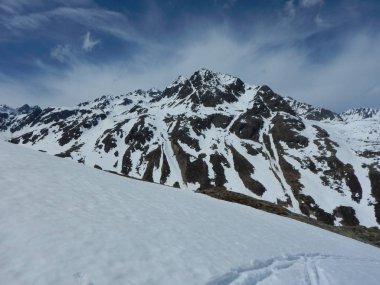 Avusturya Alpleri'nde otztal güzel erken Bahar skitouring