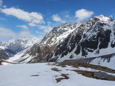 Avusturya Alpleri'nde otztal güzel erken Bahar skitouring