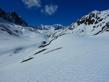 Avusturya Alpleri'nde otztal güzel erken Bahar skitouring