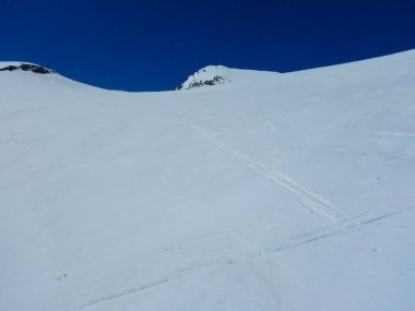 Avusturya Alpleri'nde otztal güzel erken Bahar skitouring
