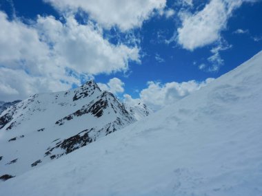 Avusturya Alpleri'nde otztal güzel erken Bahar skitouring
