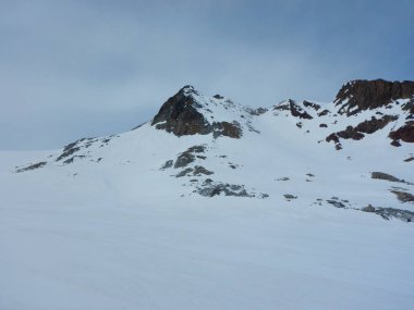 Avusturya Alpleri'nde otztal güzel erken Bahar skitouring