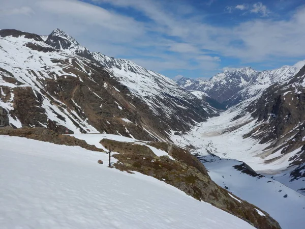 Hermoso Temprano Primavera Skitouring Otztal Alpes Austria — Foto de Stock