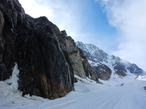 Avusturya Alpleri Nde Otztal Güzel Erken Bahar Skitouring — Stok fotoğraf