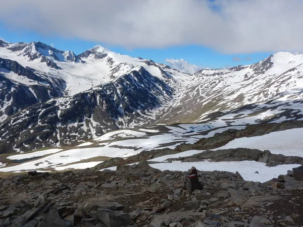 Πανέμορφη Ήσυχη Ακόμα Χιονισμένο Ανοιξιάτικη Φύση Στις Otztaler Άλπεις Στην — Φωτογραφία Αρχείου