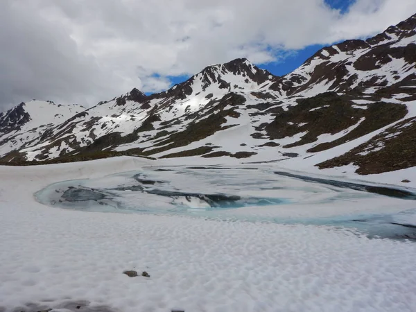 Belle Nature Printanière Calme Enneigée Dans Les Alpes Otztaler Autriche — Photo