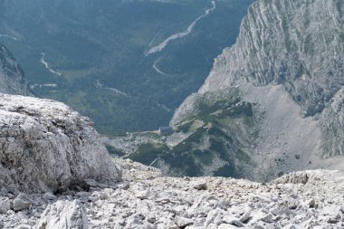 Avusturya Alpleri'nde totes gebirge dağlarda yaz