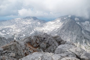 Avusturya Alpleri'nde totes gebirge dağlarda yaz