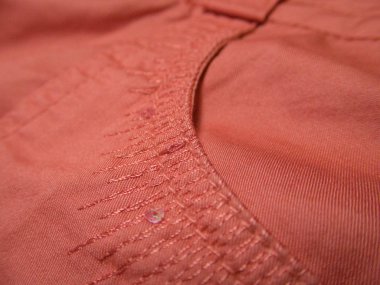 moda giysiler için renkli bir tekstil kumaş yakın detay