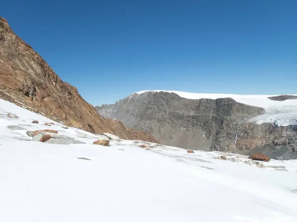 Güzel Buzul Yürüyüş Melag Üzerinden Weisskugel Dağ Clim — Stok fotoğraf