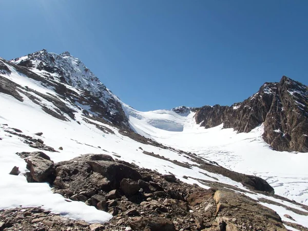 Hermosa Caminata Glaciar Acantilado Montaña Weisskugel Melag — Foto de Stock