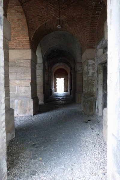 Vista Attraverso Cancello Nel Forte Terezin Nella Repubblica Ceca — Foto Stock