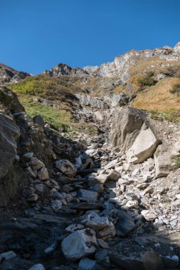 grosses Wiesbachhorn glocknergruppe hohe tauern Avusturya mooserboden Barajı ve heinrich schweiger haus hutte çevresinde sonbahar zam Kaprun üzerinden