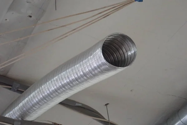 Condicionado Tubo Ventilação Teto — Fotografia de Stock