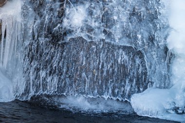 Jebel Toubkal kış tırmanışı en yüksek zirvesi Kuzey Afrika Fas yüksek atlas dağlarında