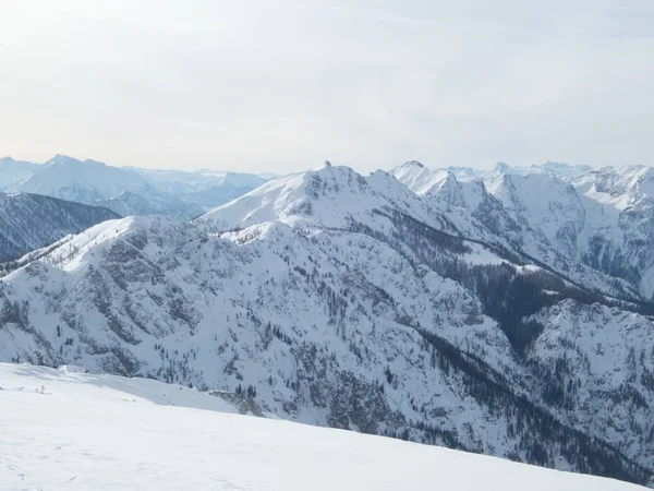 Bela Aventura Lanscape Inverno Skitouring Nos Alpes — Fotografia de Stock