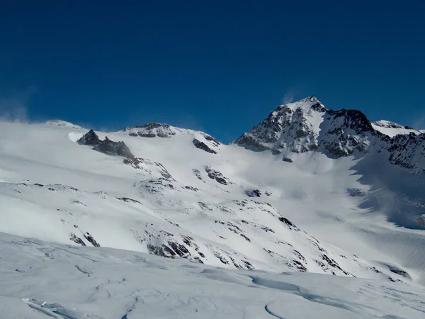 Güzel kış manzara skitouring venedigergruppe içinde — Stok fotoğraf
