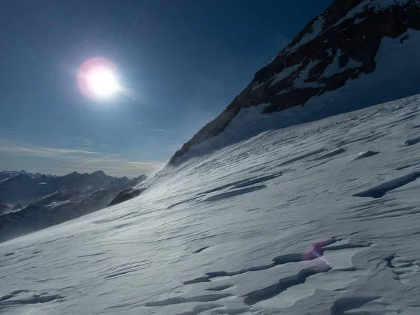 Hermoso paisaje de invierno skitouring en venedigergruppe — Foto de Stock