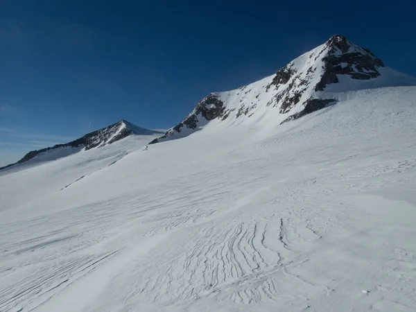 Beautiful winter landscape skitouring in venedigergruppe — Stock Photo, Image