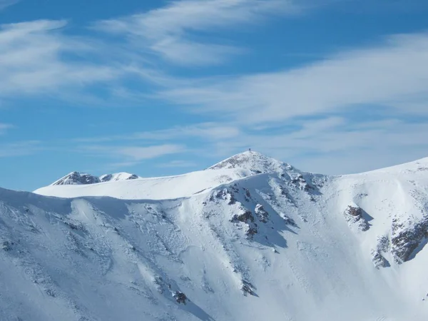 Beautiful winter skiins season in sar planina in macedonia — Stock Photo, Image