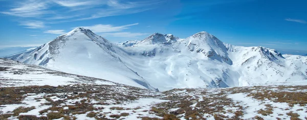 아름 다운 skiins 겨울 특별 행정구 planina 마케도니아에서 — 스톡 사진