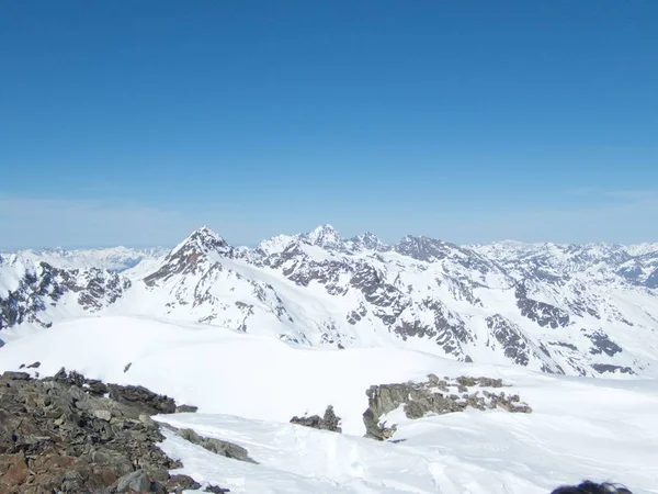 Vinterlandskap för toppturer i Ötztal-Alperna i Österrike — Stockfoto