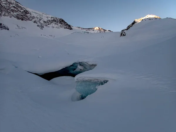 Paisagem de inverno para skitouring em alpes otztal na Áustria — Fotografia de Stock