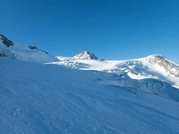 Paisagem de inverno para skitouring em alpes otztal na Áustria — Fotografia de Stock
