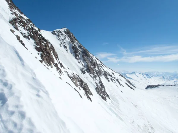 오스트리아 알프스 산맥 otztal에에서 skitouring에 대 한 겨울 풍경 — 스톡 사진