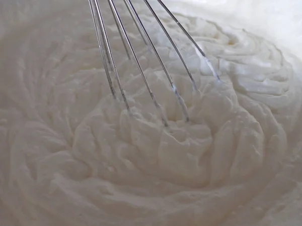 Bir pasta ev yapımı hazırlık — Stok fotoğraf