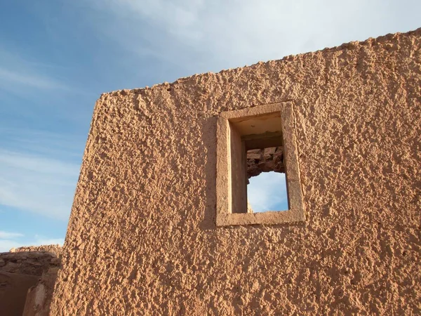 Historique abandonné kasbah dans tinghir ville au Maroc — Photo