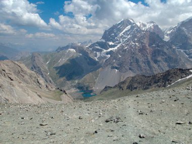 tacikistan fann dağlar doğa güzel yürüyüş