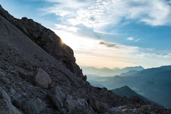 ヒンタートーダーの周りのトートゲビル山の美しい山の風景 — ストック写真