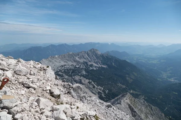 Beautiful mountain landscape of totes gebirge mountains around hinterstoder — Stock Photo, Image