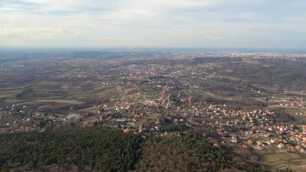 Sırbistan'da Belgrad şehrine havadan bakış — Stok fotoğraf