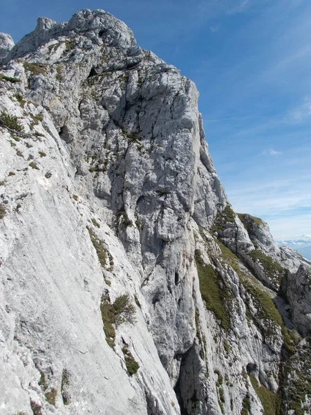 Jesienne wędrówki i alpowanie w Brandenburger Alpen w Austrii — Zdjęcie stockowe