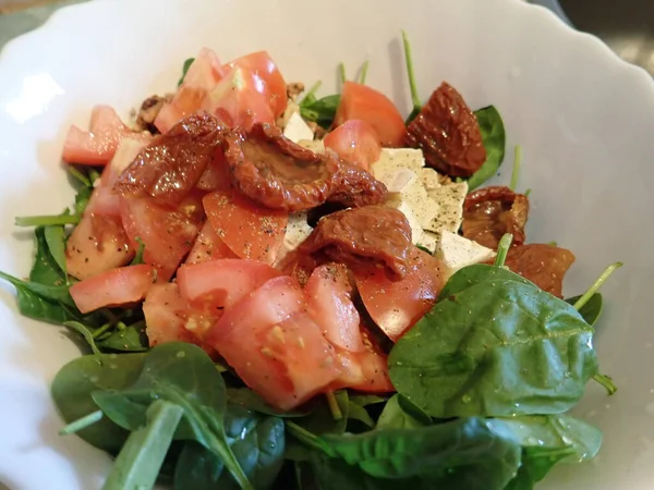 Ensalada Verduras Frescas Saludables Con Verduras Mixtas Tazón —  Fotos de Stock