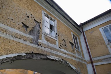 Czech batı sınırına yakın terk edilmiş schloss diana.