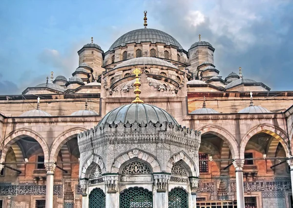 Новая Мечеть Ени Ками Стамбул Турция — стоковое фото